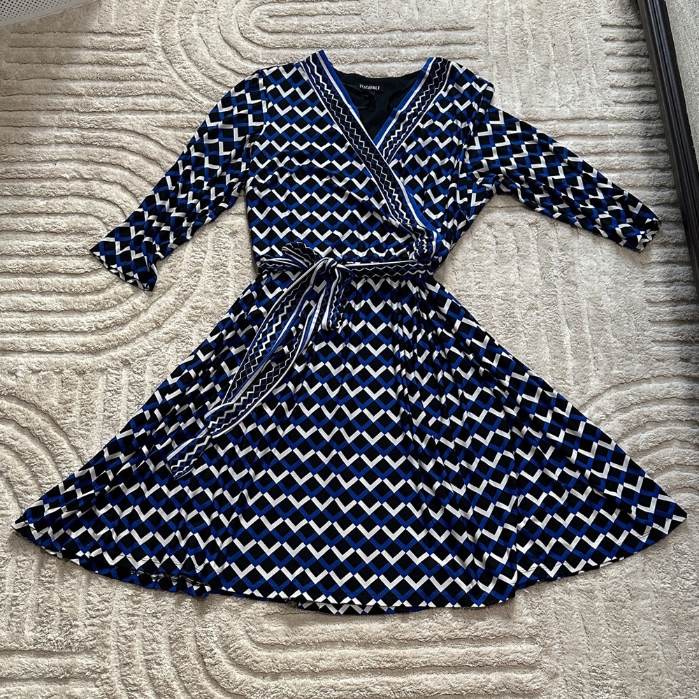 Roz & Ali Navy White and Black Geometric Wrap Midi Dress 2X